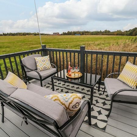 Вилла Plot 18 Meadow View Морпет Экстерьер фото